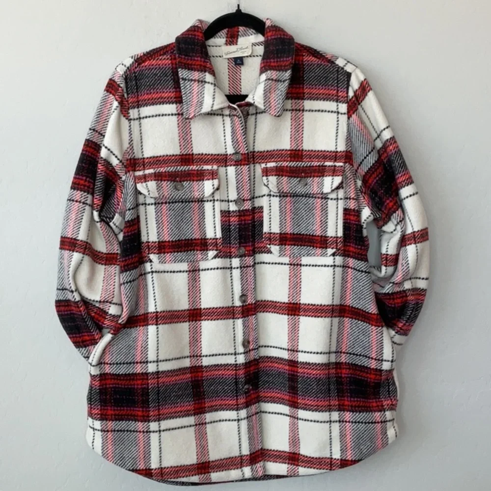 Universal Thread Shacket - Picture 1 of 11